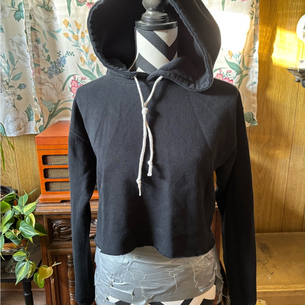 Cropped Hoodie